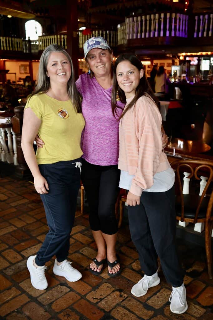 Brandy Salvo, Cat Asuherman & Kinley Salvo at the 2026 Kelya Richardson Watch Party in Pensacola, Florida.
